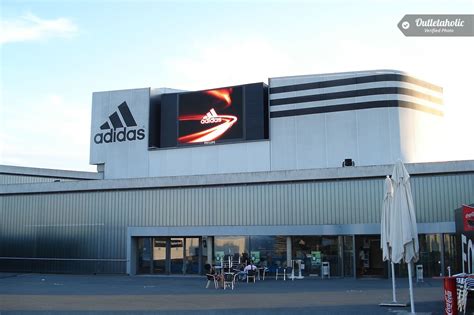 adidas factory outlet herzogenaurach.